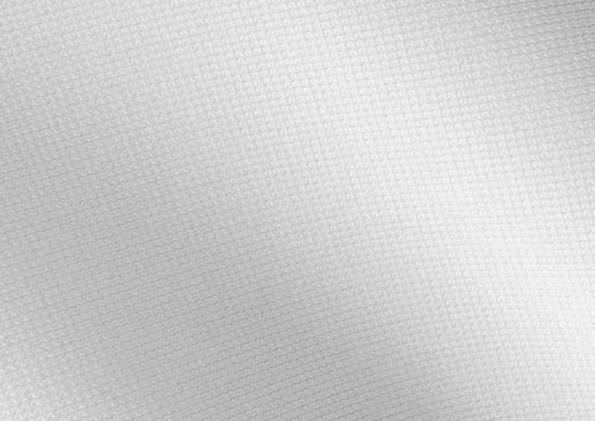 Screenshot Golf impact screen fabric macro, dyed-white warp knit weave